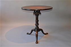 A fine mid 18th century mahogany occasional table.