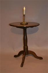 A George II oak pedestal table. 